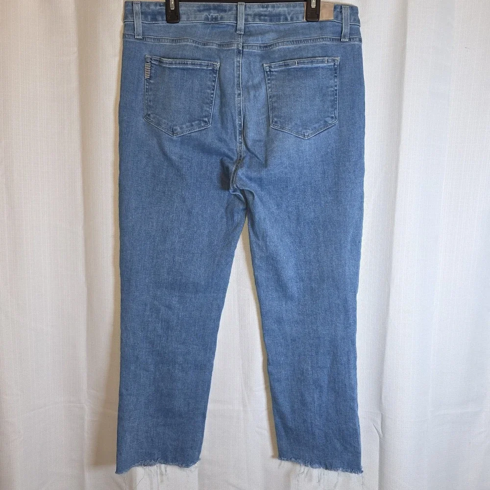 Paige Women's Slim Medium‎ Wash Blue Denim Jeans Distressed Hem Size 32 Stretch